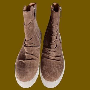 J/Slides NYC Suede Leather Upper Platform Ankle Boots Size 7 tan color